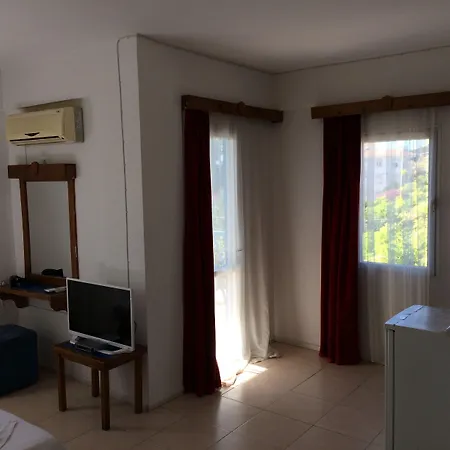 Koz Marigold Çeşme