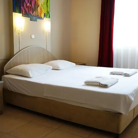 Koz Marigold Çeşme
