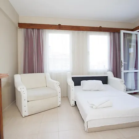 Koz Marigold Çeşme